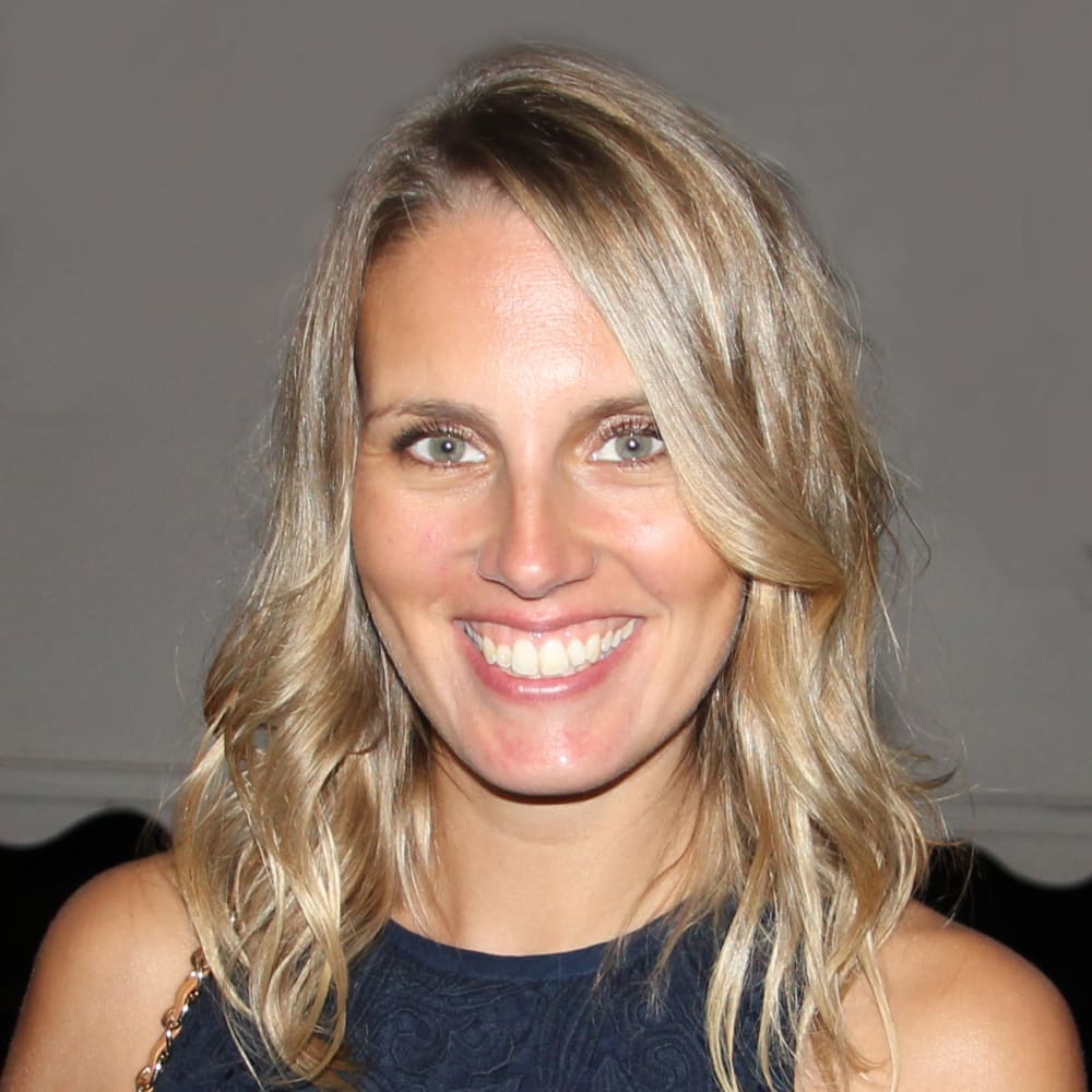 Headshot of Sophie Murphy