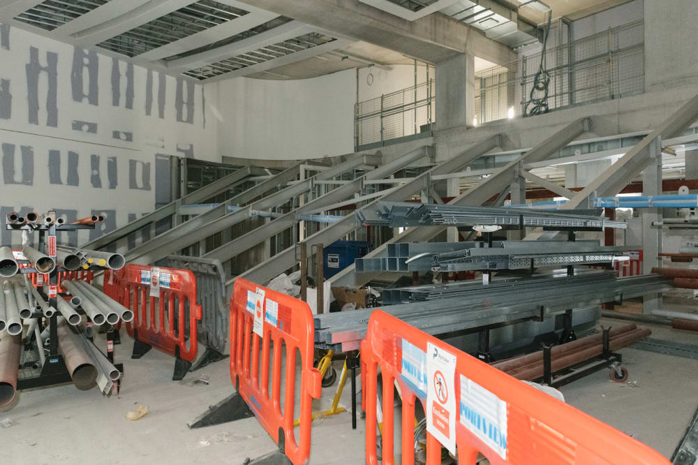 Development of the Lecture Theatre inside LCF's new building. Image taken in March 2022. Photography by Ana Blumenkron.