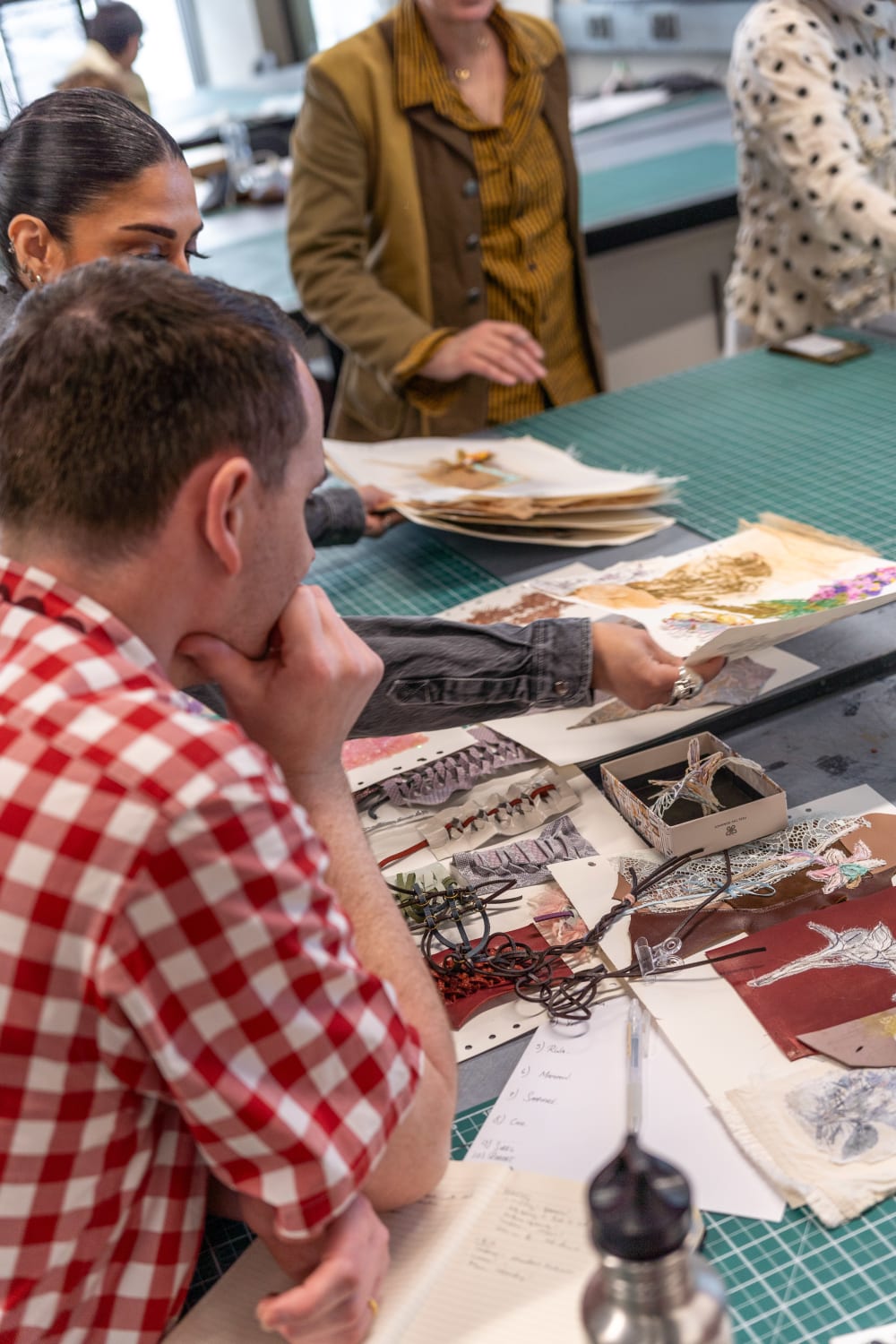 Midway crit presentations. Image courtesy of Caroline Yang.