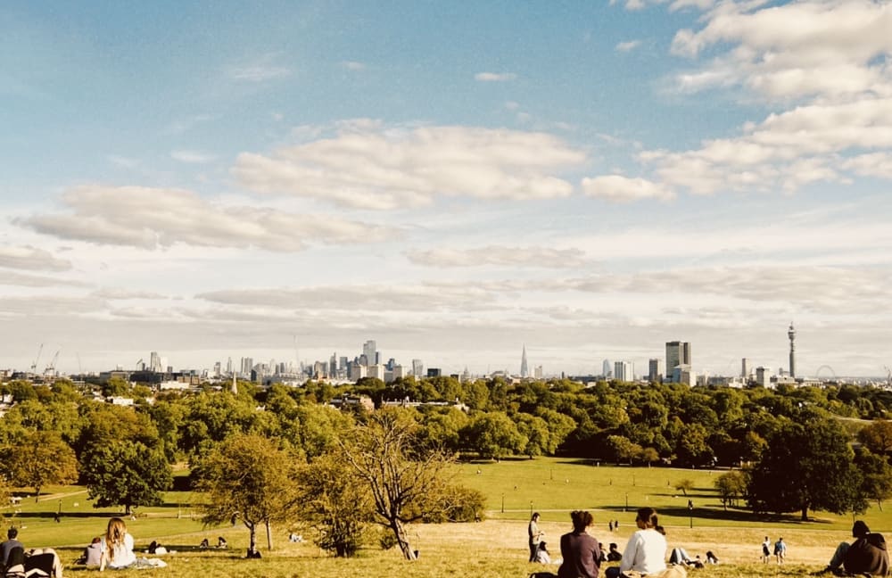 A panoramic view of London from Primrose Hill 