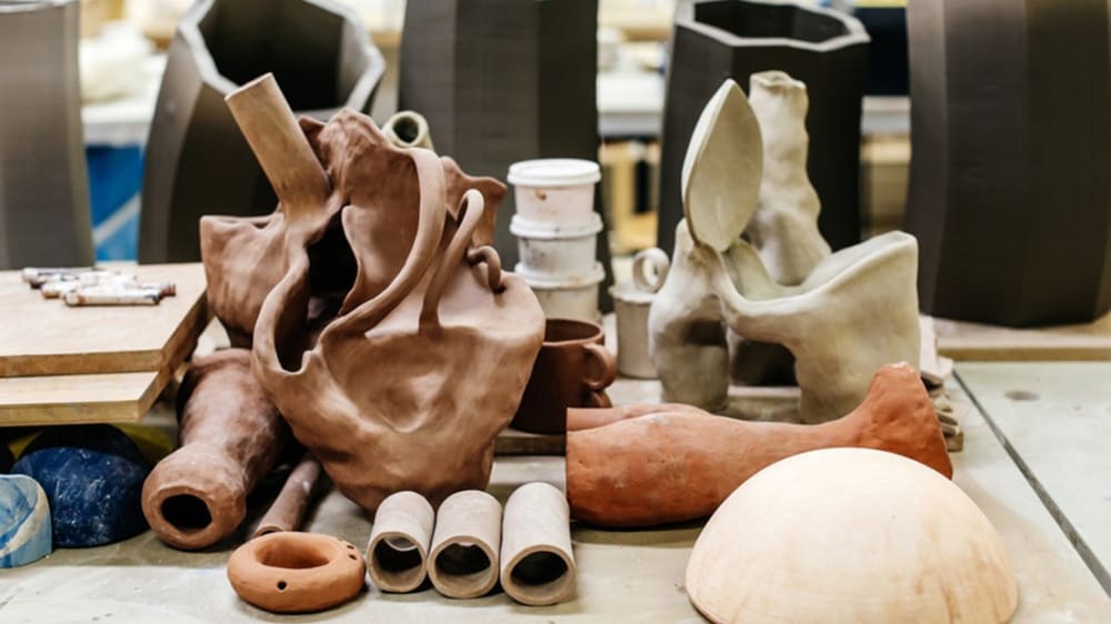 Ceramic pump in the shape of a heart with pumps