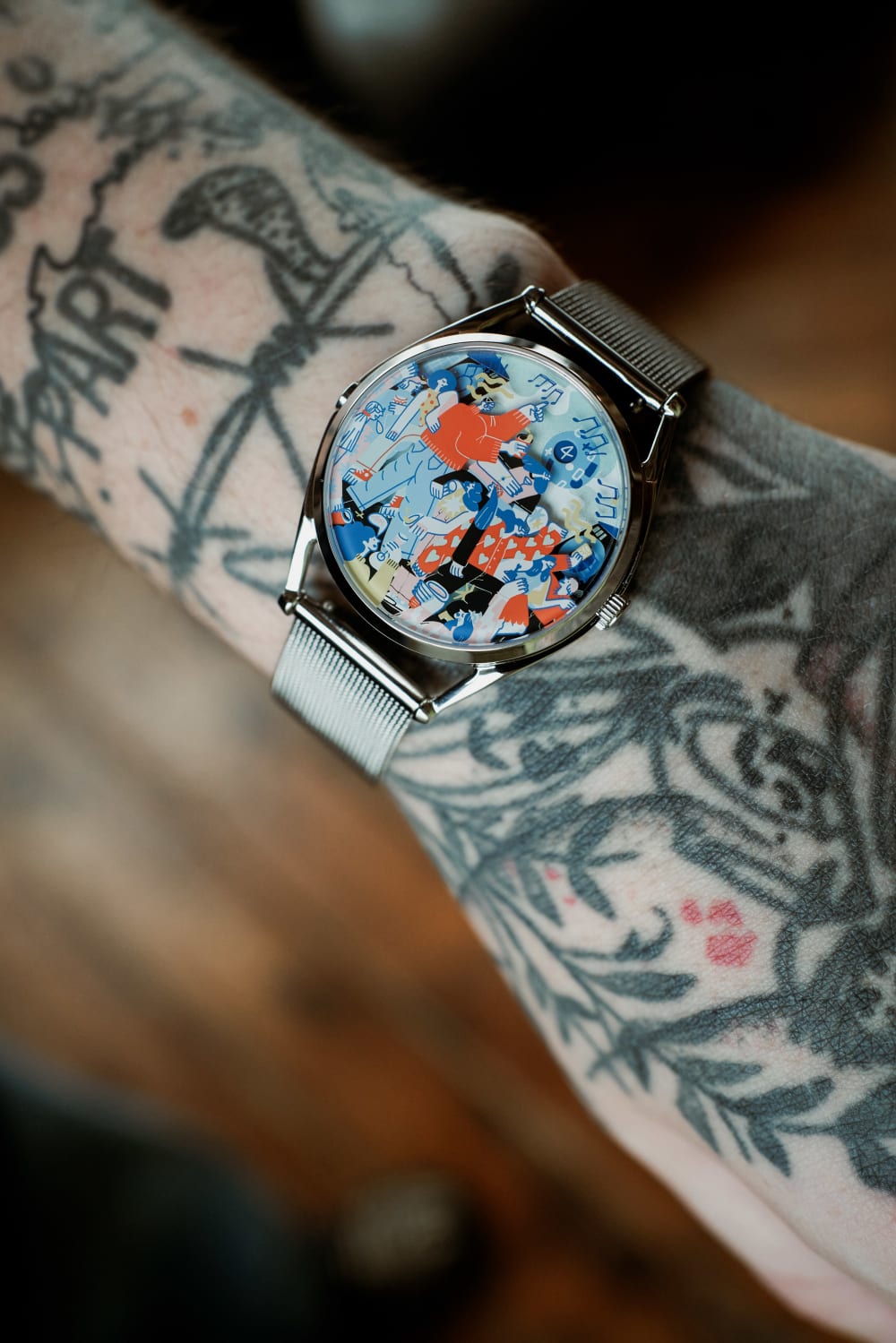 Picture of an illustrated watch from Catarina Morais project 'Houseparty'