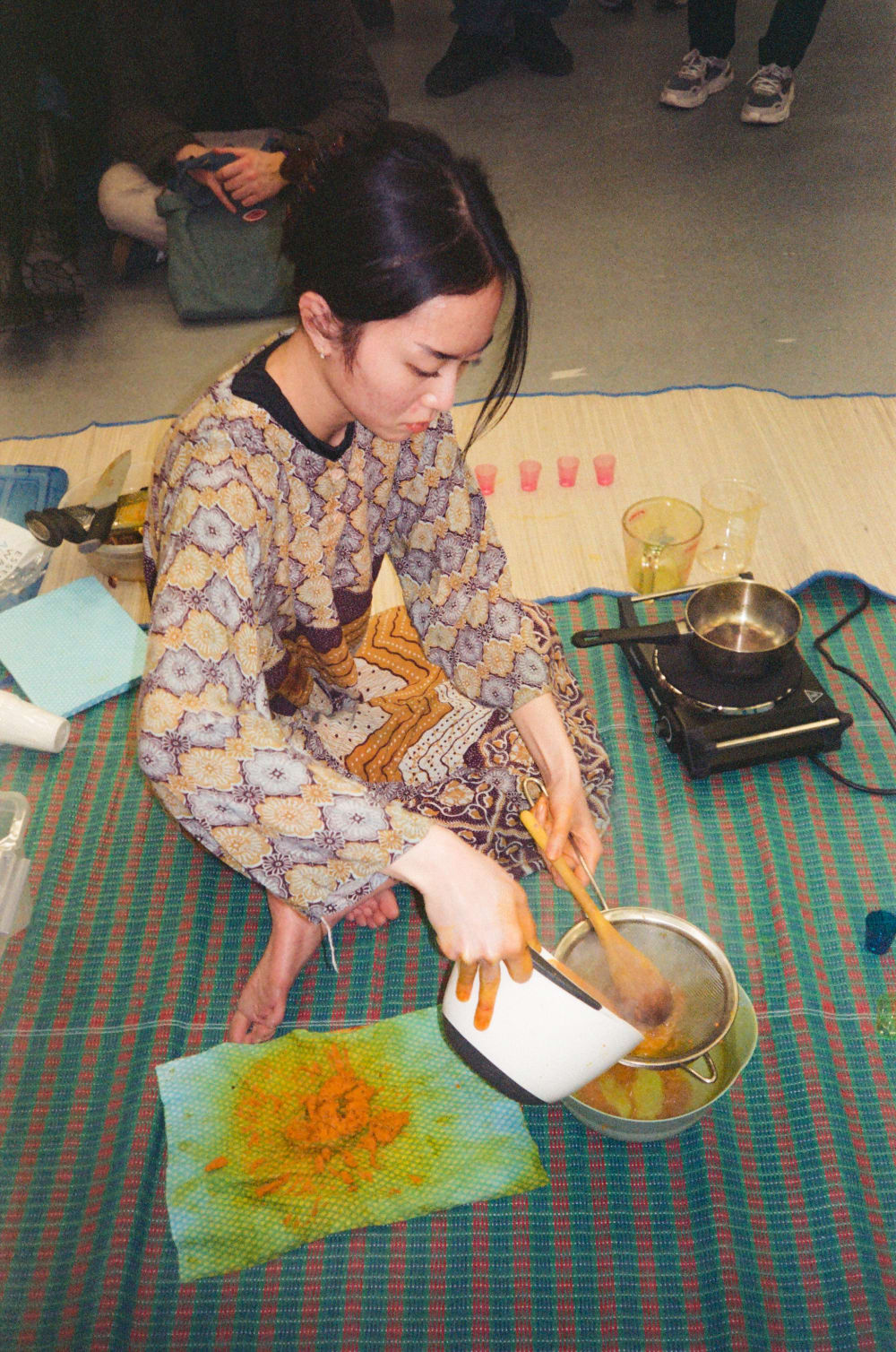 Victoria Kosasie1, Stubborn Jamu, 2022, performance, De-Oriented exhibition, The Ugly Duck, London