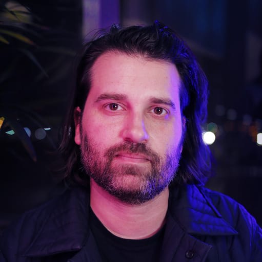 Photo Portrait of Adam Andrascik
