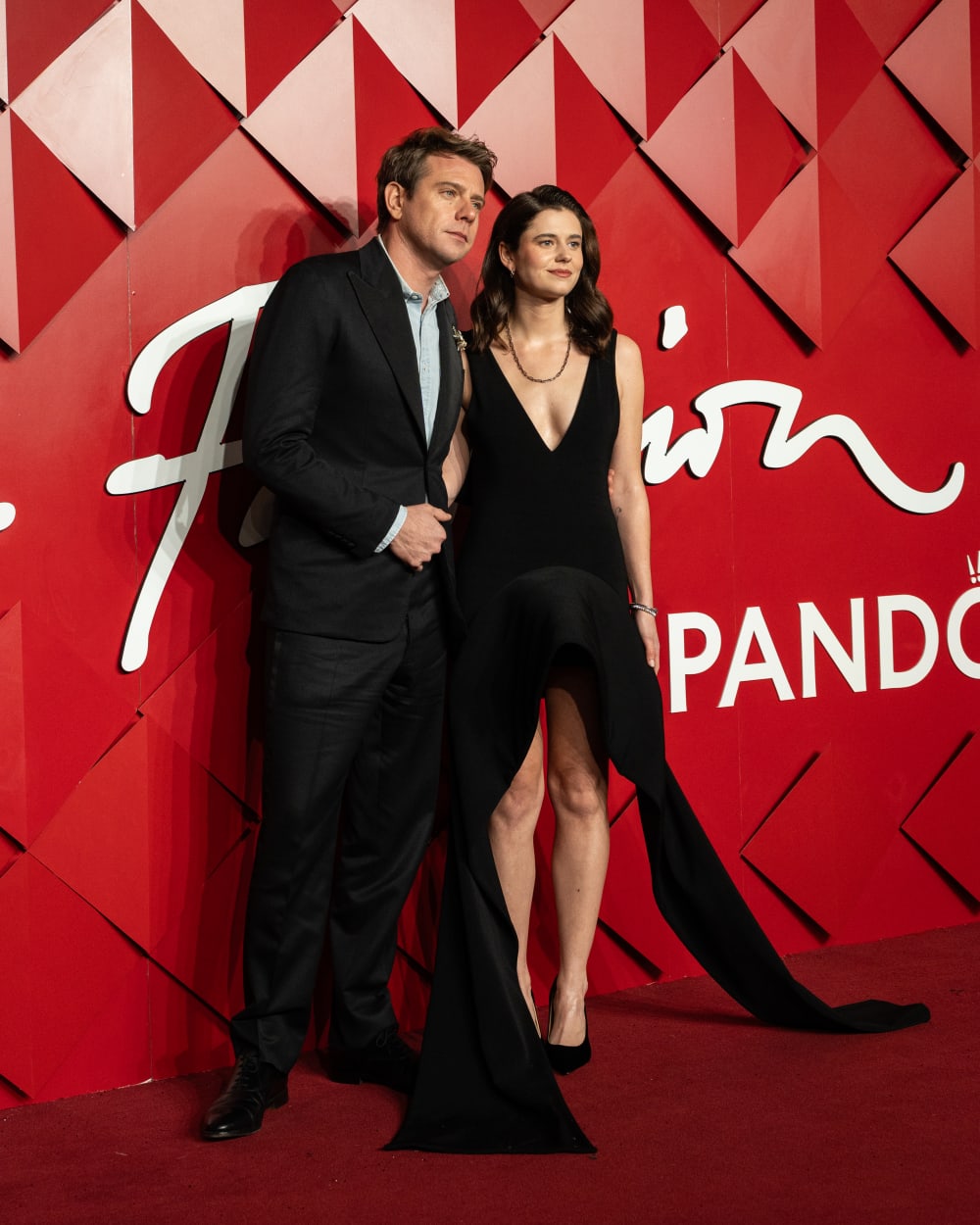 Jonathan Anderson and guest on the red carpet