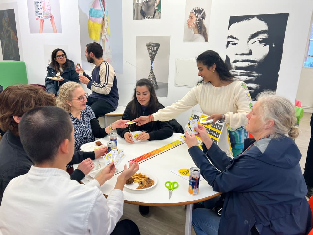 Students gathering around workshop