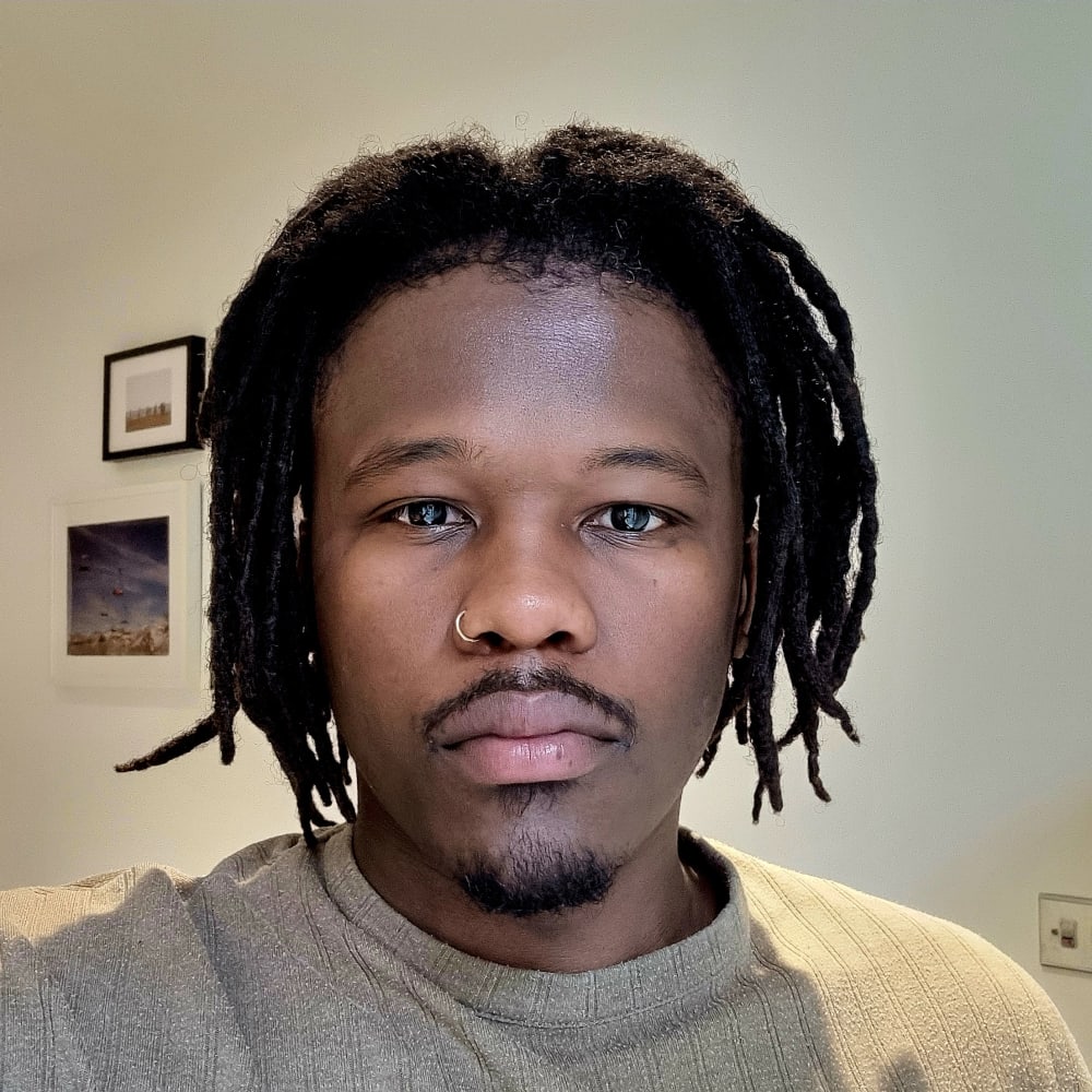 Photograph of Vusi Kaola