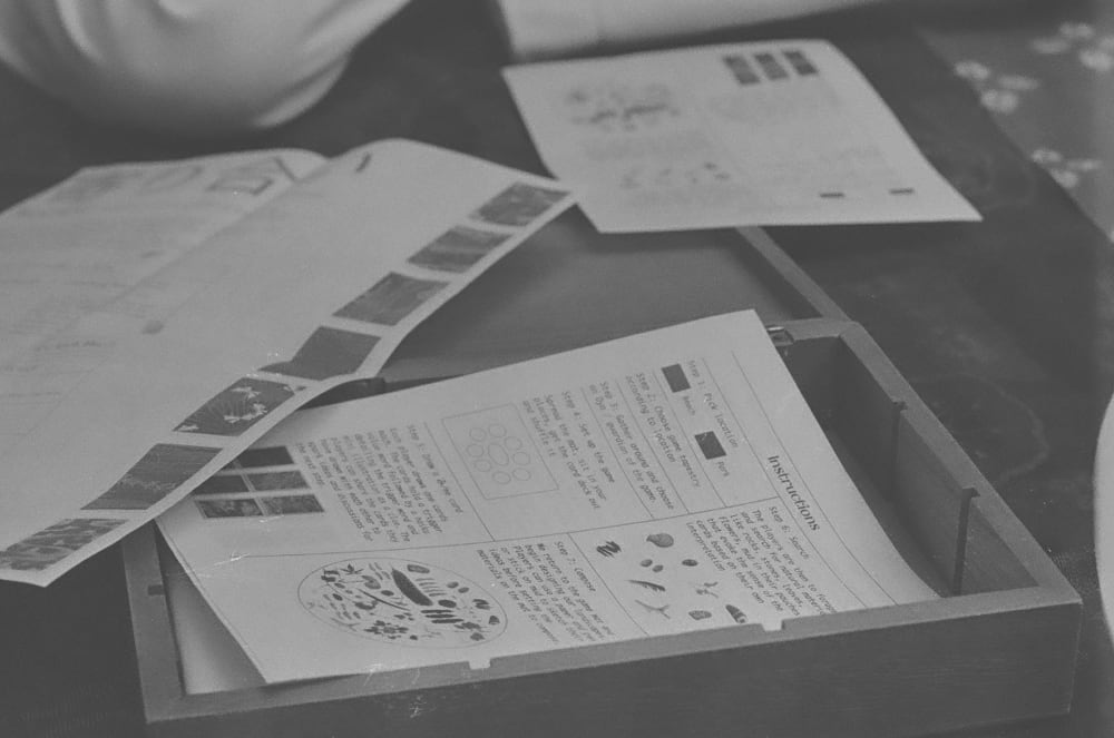 Black and white picture of papers