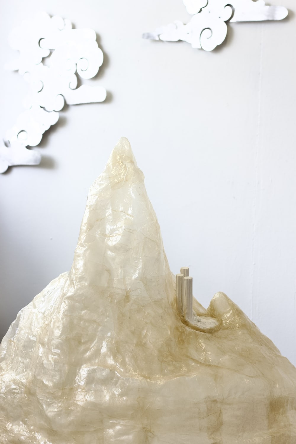 A material installation