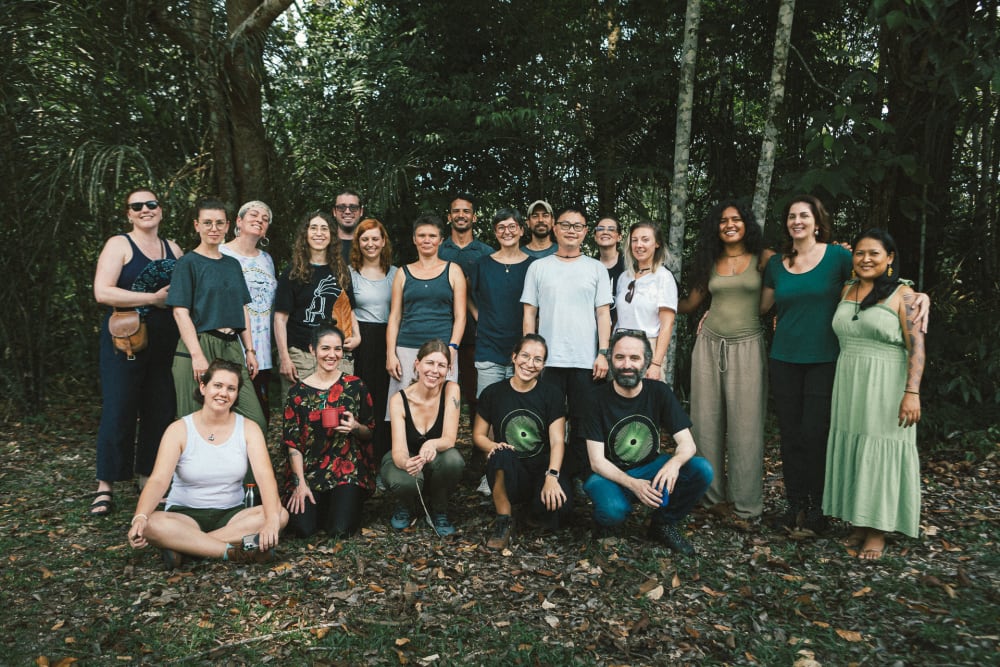 Group photo of artists and residents at LABVERDE