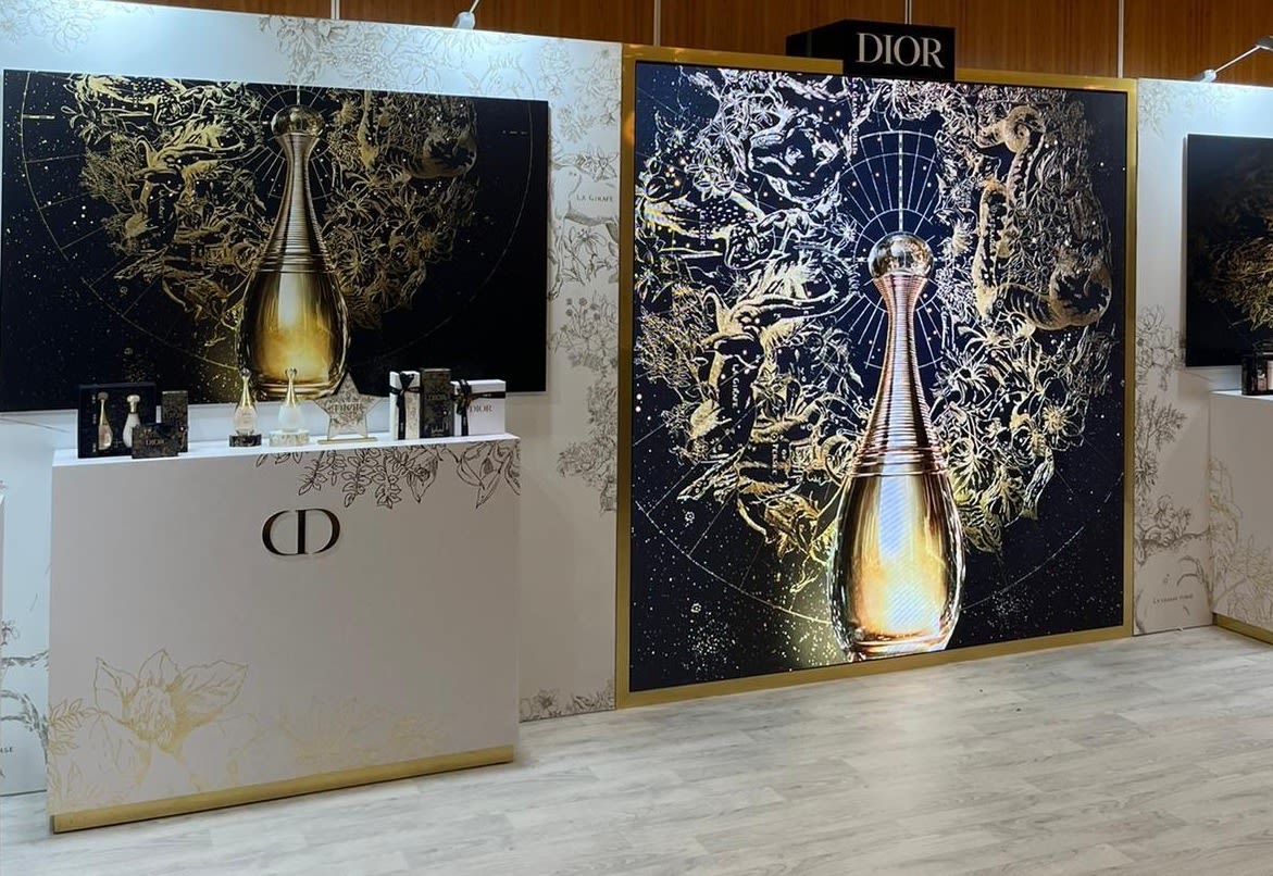 Dior Parfums Visual Merch Display