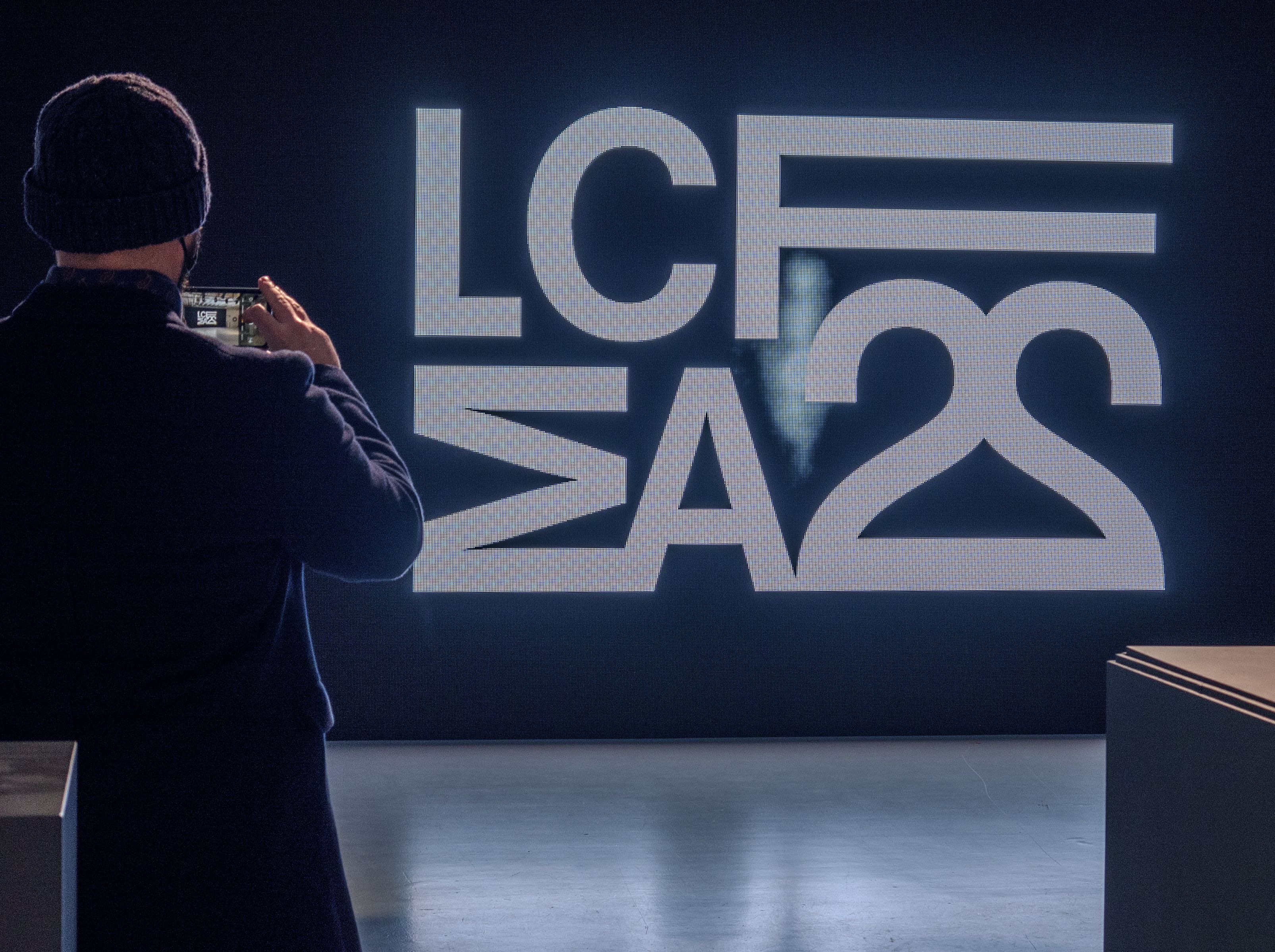 Digital screen of the LCFMA22 logo