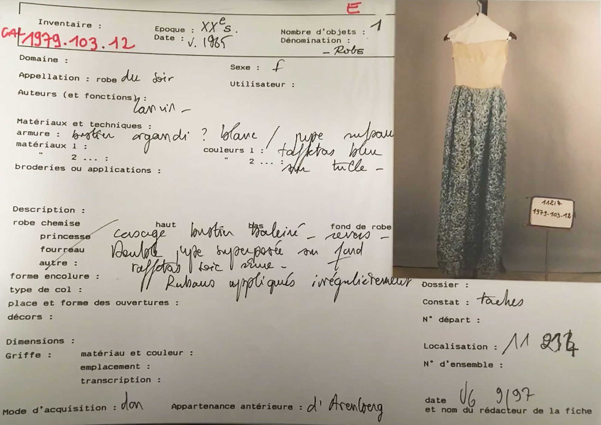 Inventory for theatre costume, hand-written in French