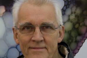Professor Rob Kesseler