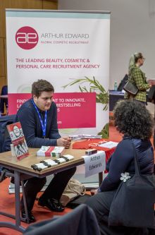 Students meeting Arthur Edwards at the careers fair
