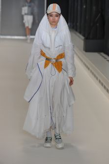 Huiying Xiong MA19 Womenswear