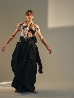 Male model wearing oversized trousers