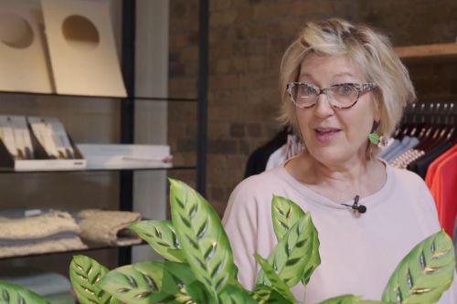 Portrait of tutor Debbie Flowerday