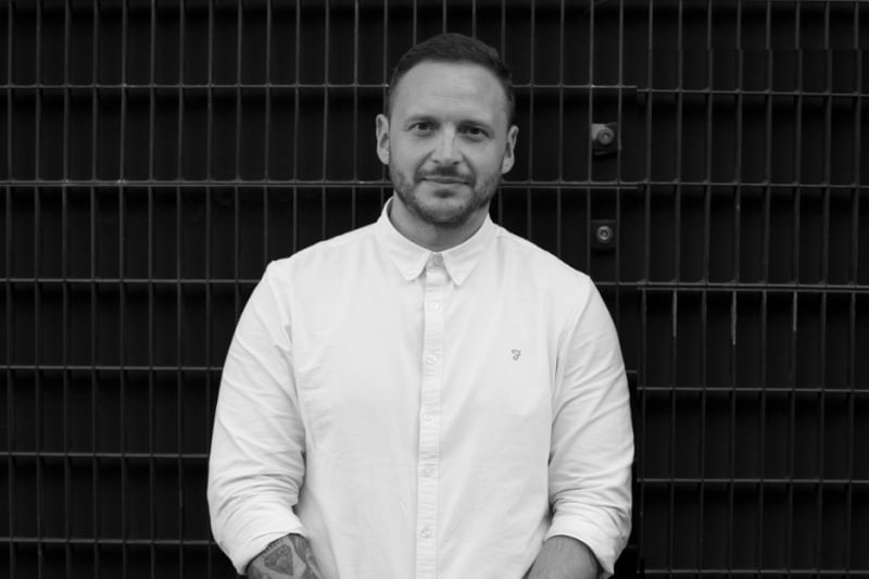 Tom  Philipson