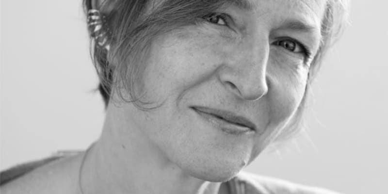 Sarah  Featherstone