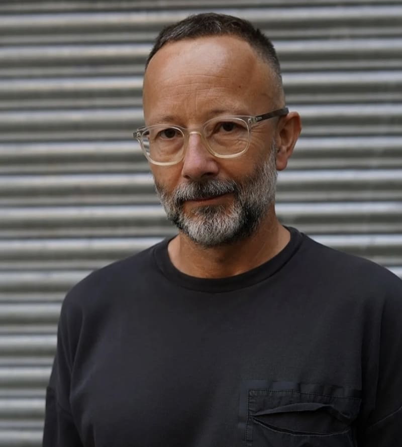 Tom  Dyckhoff