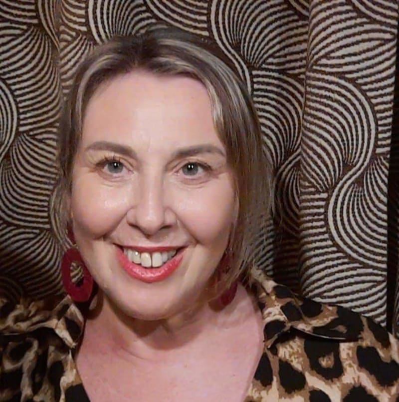 Jo  Dodd