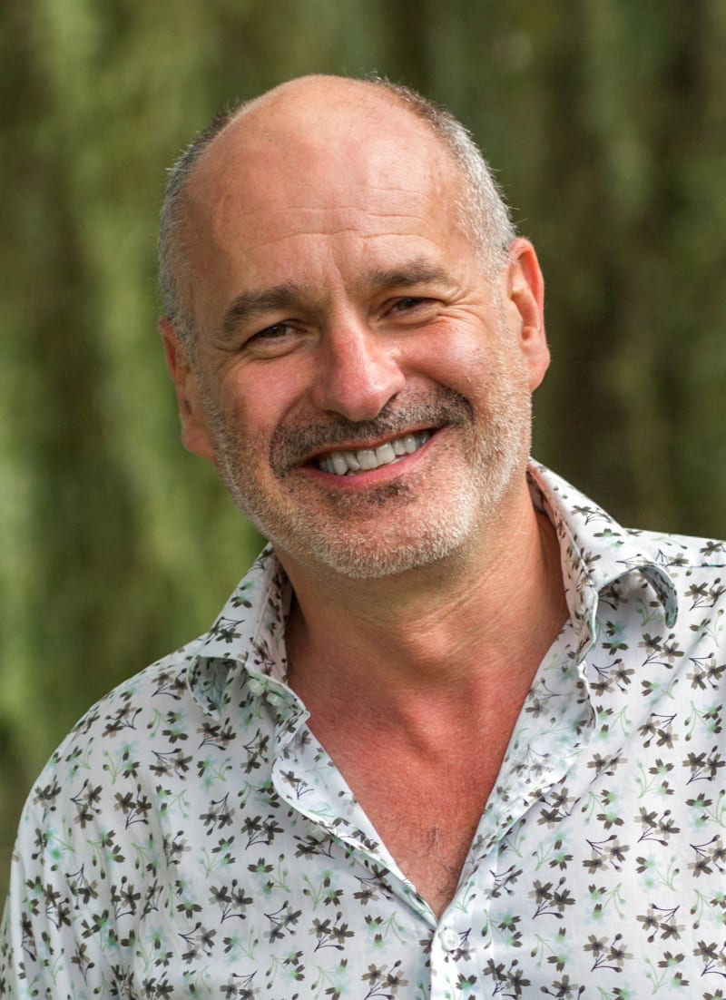 Dr Paul  Matts