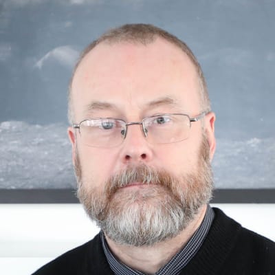 Steve  Cross