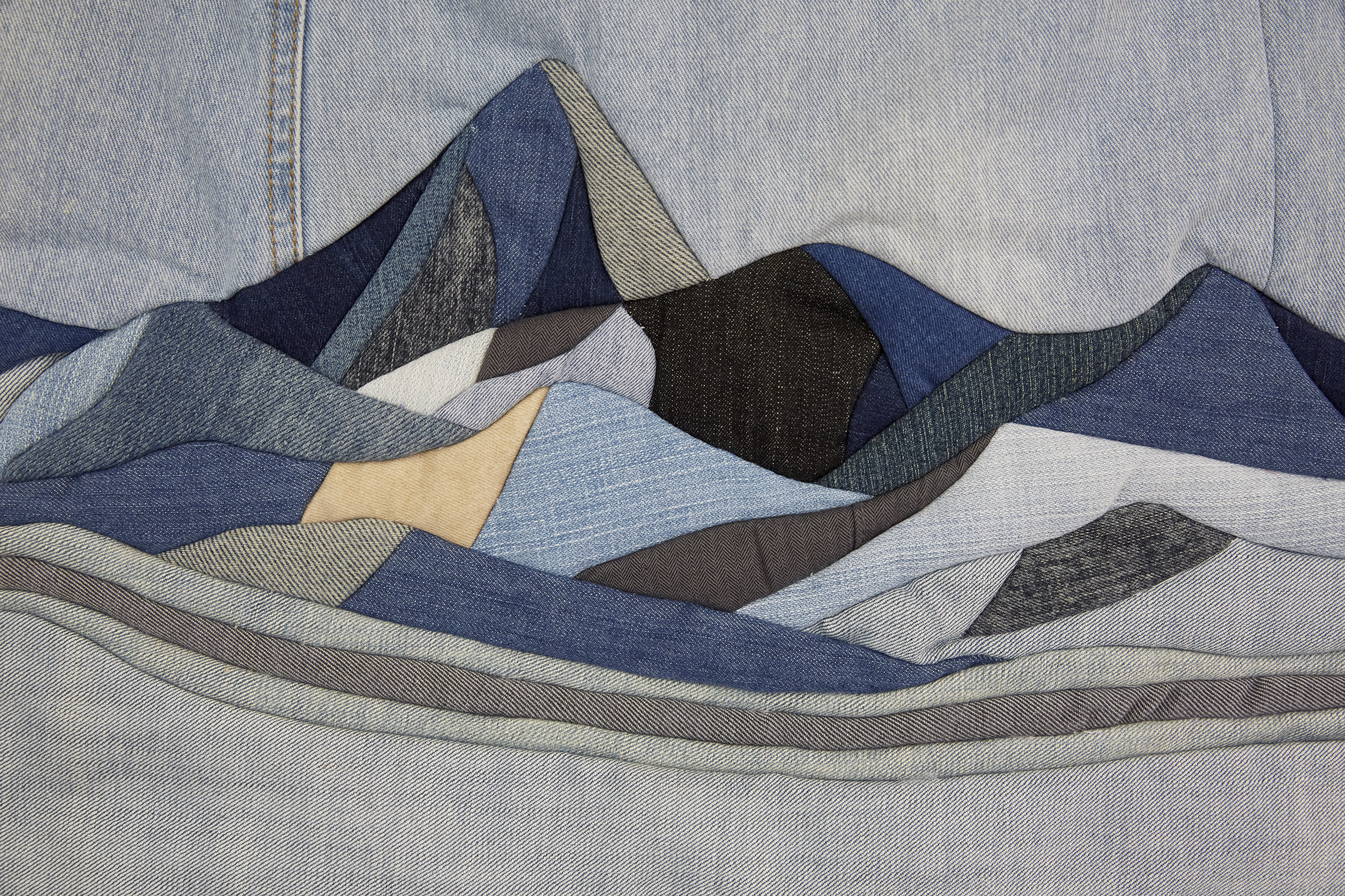 Textile design by Xijun (Francis) Liao