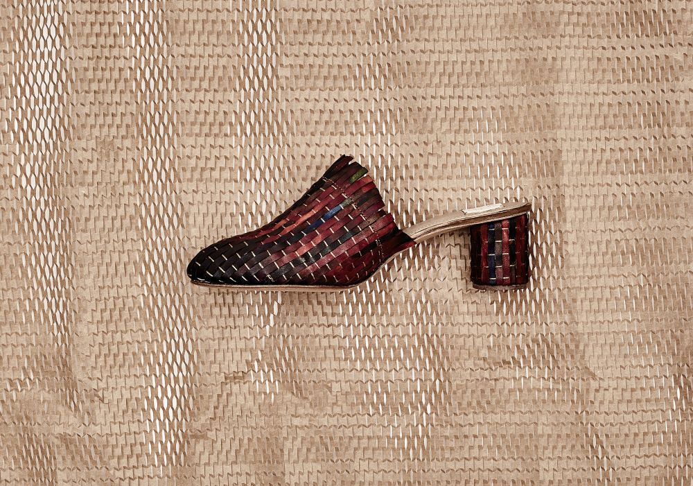 Woven mule