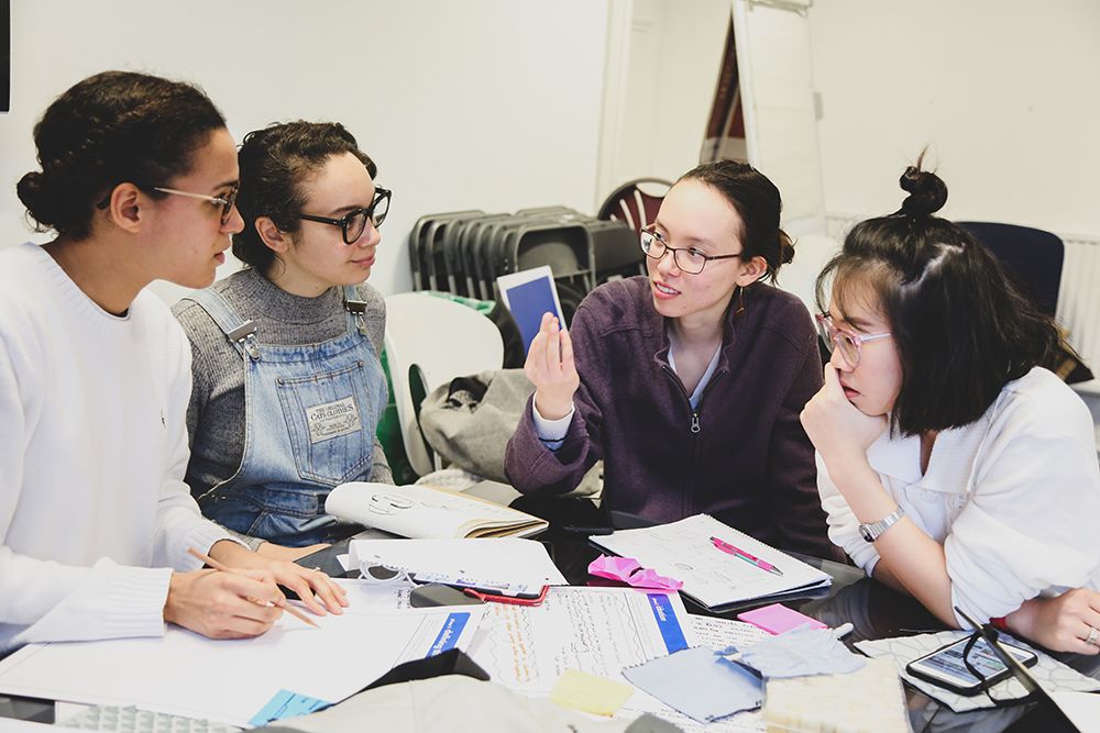 Students work together