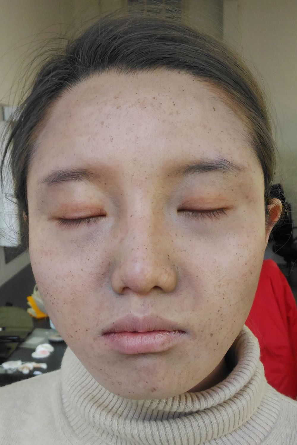 Livia Toso Student Work - Illness Makeup