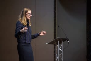 Laura McInerney presenting at a conference