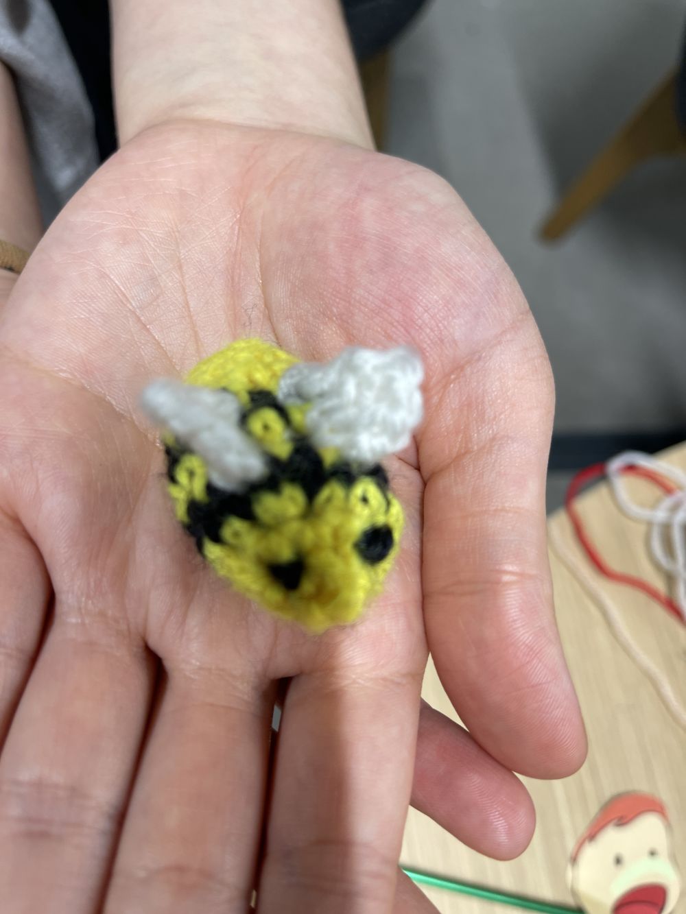 crochet bee